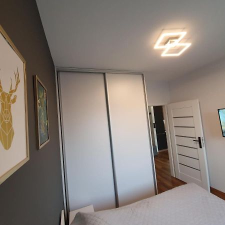Апартаменты Nowy Apartament 58 Z Klimatyzacja Илава Экстерьер фото