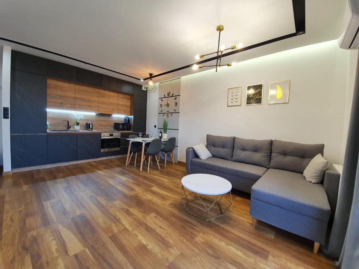 Апартаменты Nowy Apartament 58 Z Klimatyzacja Илава Экстерьер фото